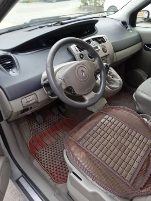 Renault Megane 2 2007 cinique