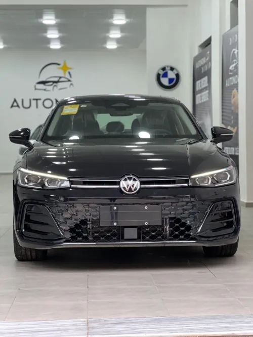 Volkswagen Passat 2025 Pro