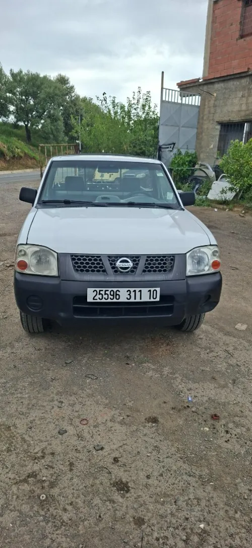 Nissan Pickup 2011 Pickup