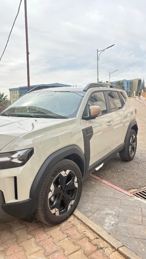 Dacia Duster 2025 Extreme gold