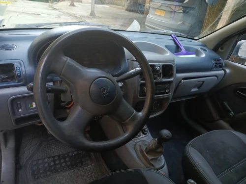 Renault Clio 2 2000 Chipi