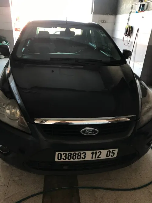Ford Focus 4 portes 2012 Focus 4 portes