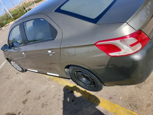 Peugeot 301 2013 