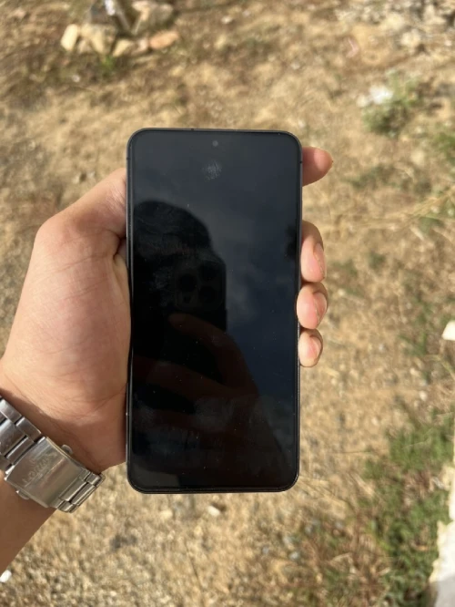 Samsung S24