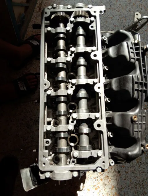 Ensemble bloc moteur 