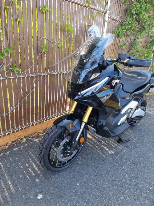 Honda X adv 750 2025