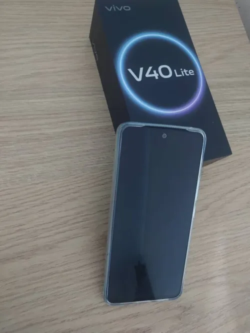 Vivo v40 lite 4g 256/8 