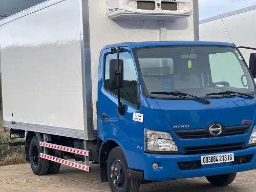 HINO HINO 711 2013