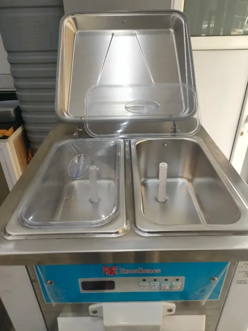 Machine à crème glacée