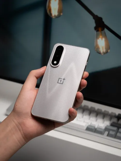 ONEPLUS ACE 5 ULTRA
