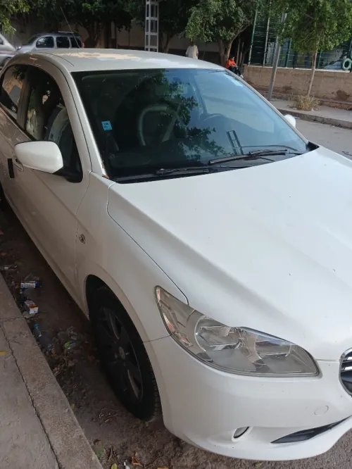 Peugeot 301 2015 pack luxe 