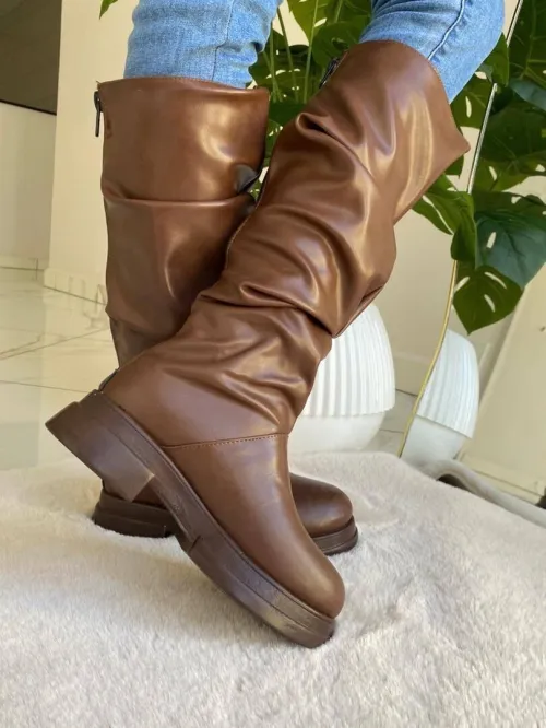 Boots femme très bonne qualité 