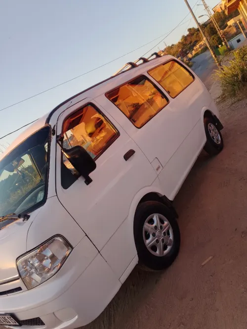 Kia Pregio 2005