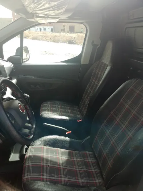 Fiat Doblo 2024 2 place