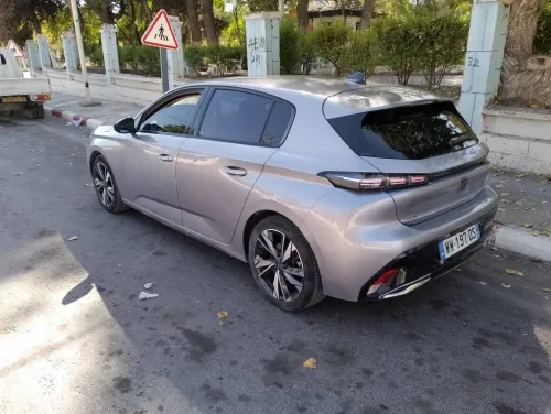 Peugeot 308 2023 First Edition