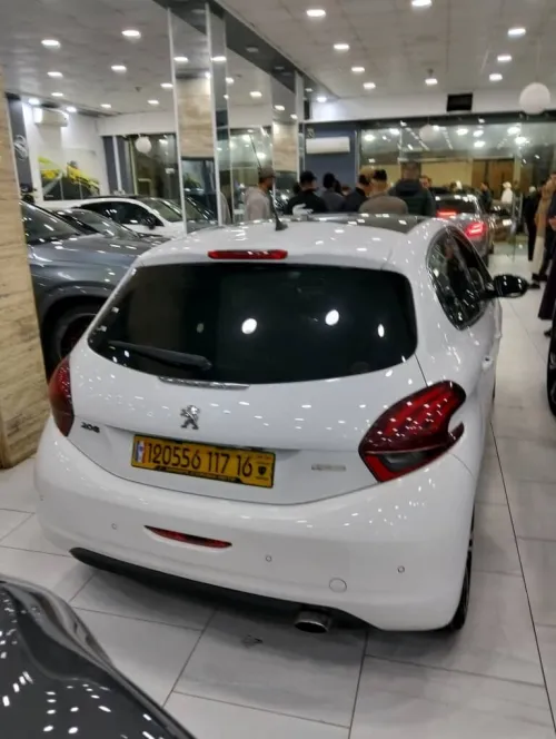 Peugeot 208 2017 GT Line