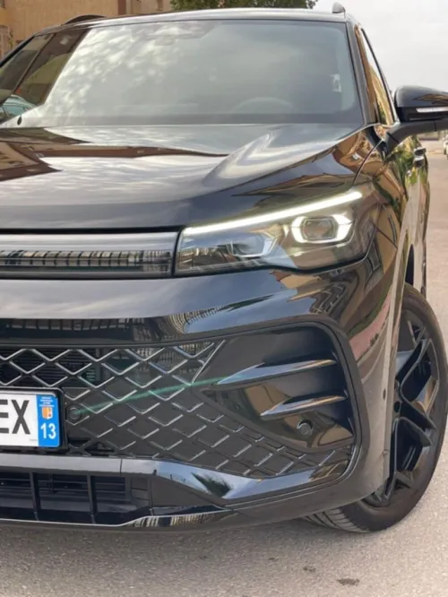 Volkswagen Tiguan 2025 Rline full option