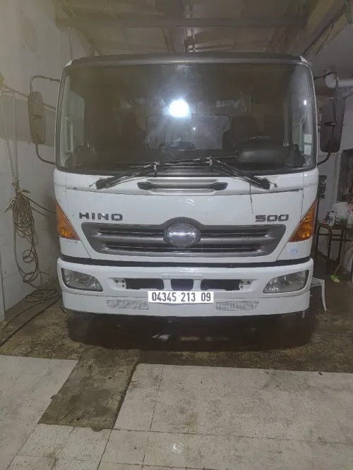 Hino 500 2013