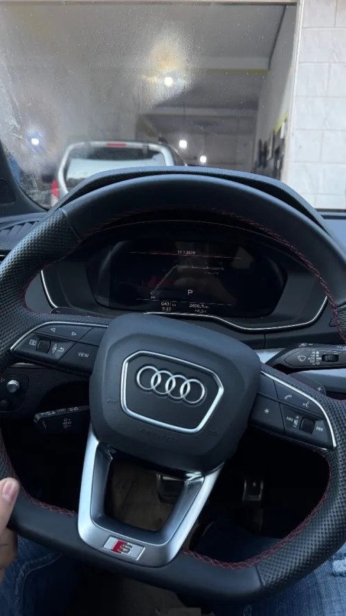 Audi Q5 2023 Chrome