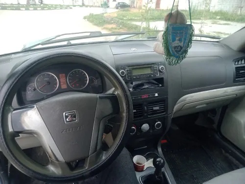 Zotye Z 200 2012 Confort+