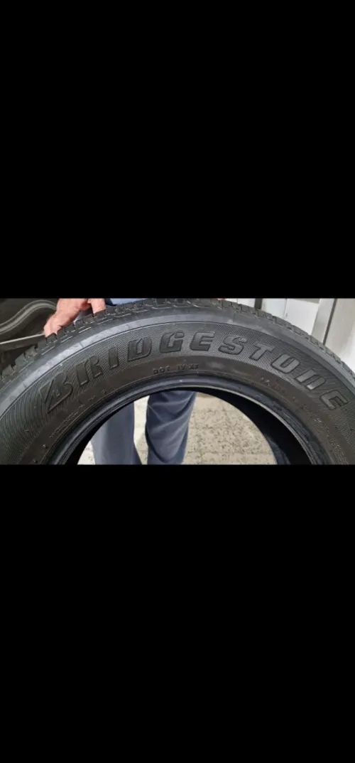 4 Pneus Bridgestone(mitsubichi) original