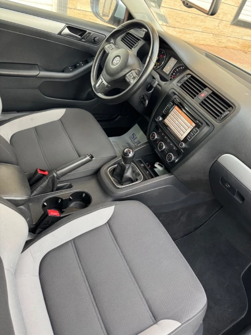 Volkswagen Jetta 2013 Life