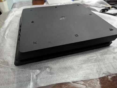 Ps4 noir Caba avec boite+manette original État 10/10