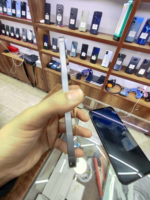 Samsung A56 5g 8/128 2sim très bon état