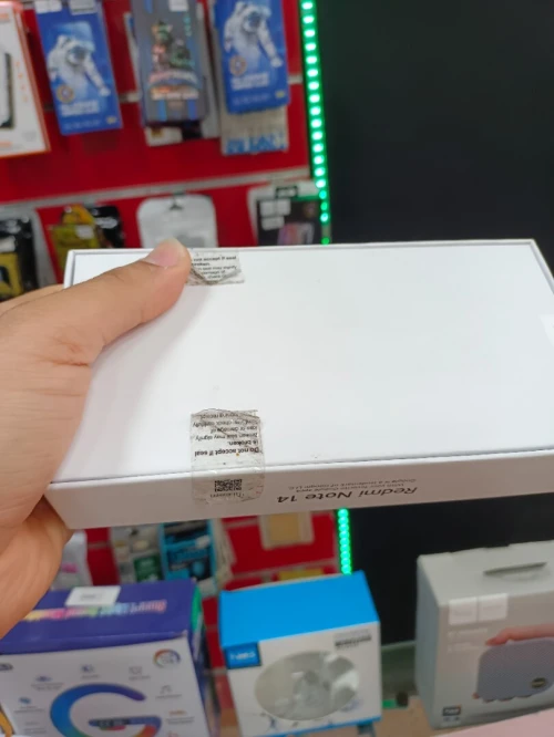 Redmi note 14 6/128 jamais utilisé Redmi note 14