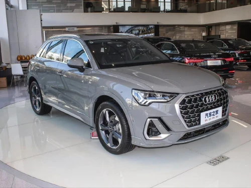 Audi Q3 2025 S line