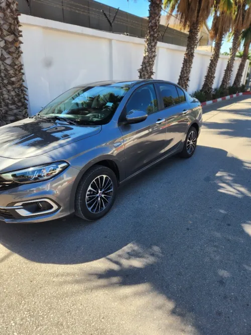 Fiat Tipo Sedan 2025 life