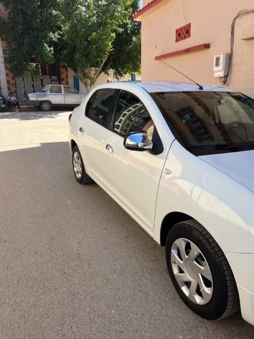 Dacia Logan 2015 