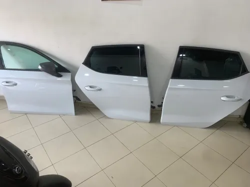  2021/2025Porte avant et porte arrière de Leon