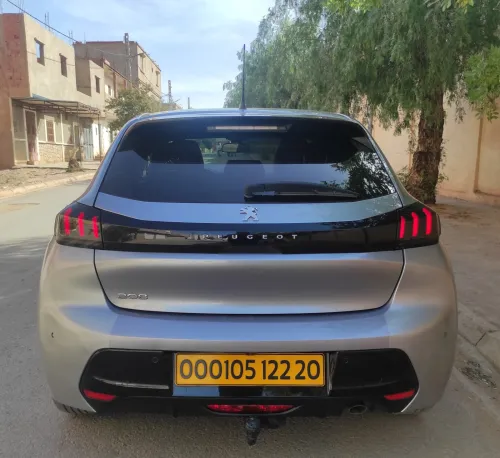 Peugeot 208 2022 Allure Facelift