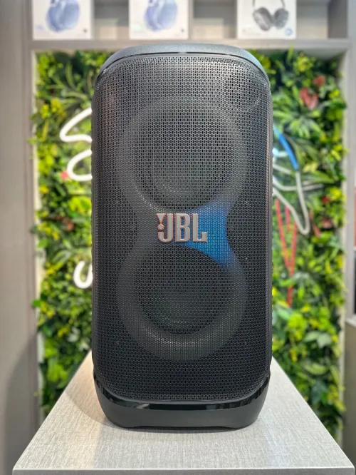 JBL PartyBox Stage Bass Boost