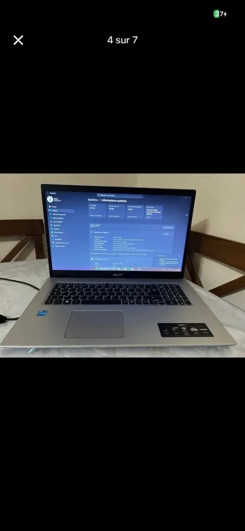 Acer Aspire 3 512-12 i3 11eme 17 pouces etat 10/10