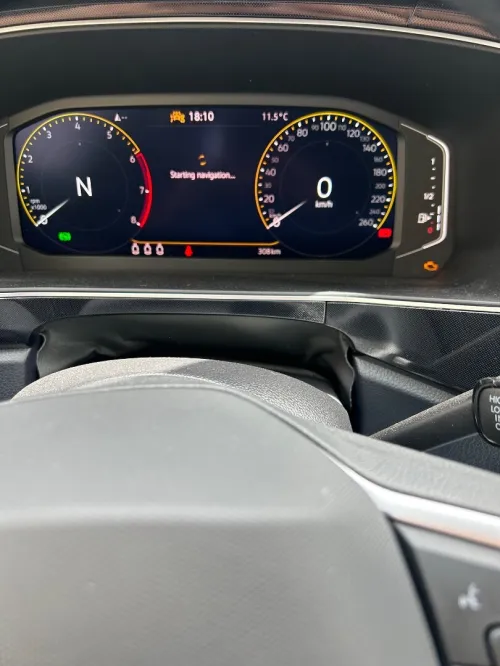 Volkswagen Tharu 2025 Xr turbo