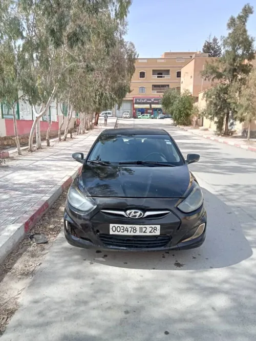 Hyundai Accent RB  4 portes 2012 Accent RB  4 portes