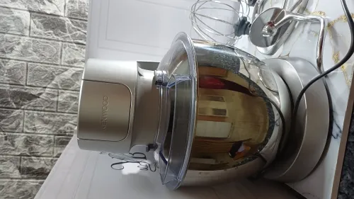 بيع مستعجل  pétrin kenwood 1400w/5l