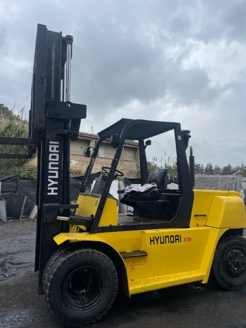 Hyundai 7 tonnes 2010