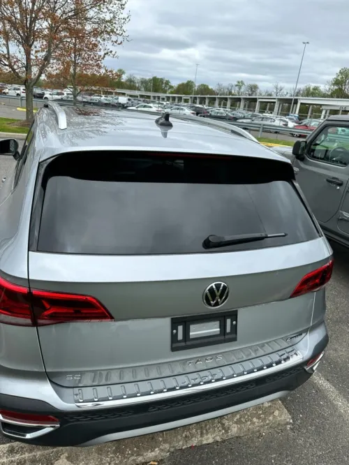 Volkswagen Taos 2024 SE
