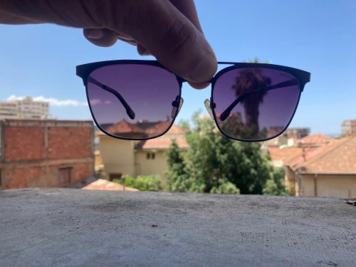 Lunettes de soleil alberto modiani