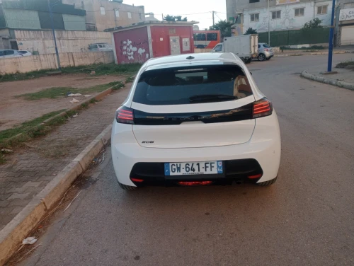 Peugeot 208 2024 Active Pack