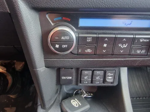 Toyota Auris 2015 Dynamique +