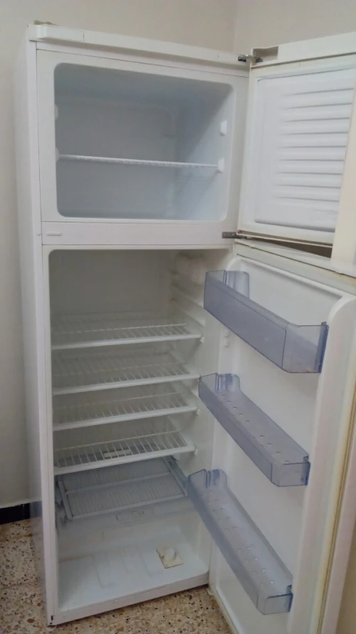 Réfrigérateur a vendre