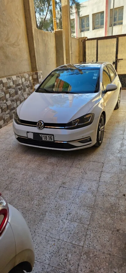 Volkswagen Golf 7 2018 Carat