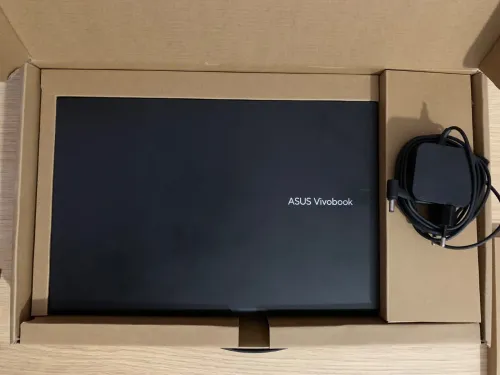 ASUS VivoBook 14