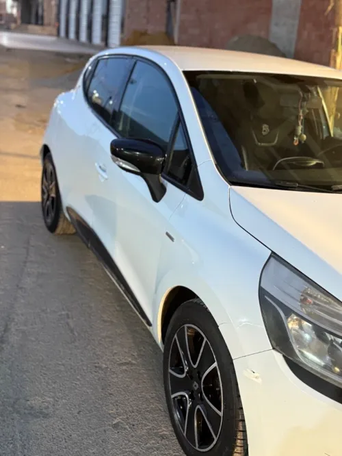 Renault Clio 4 2015 Limited
