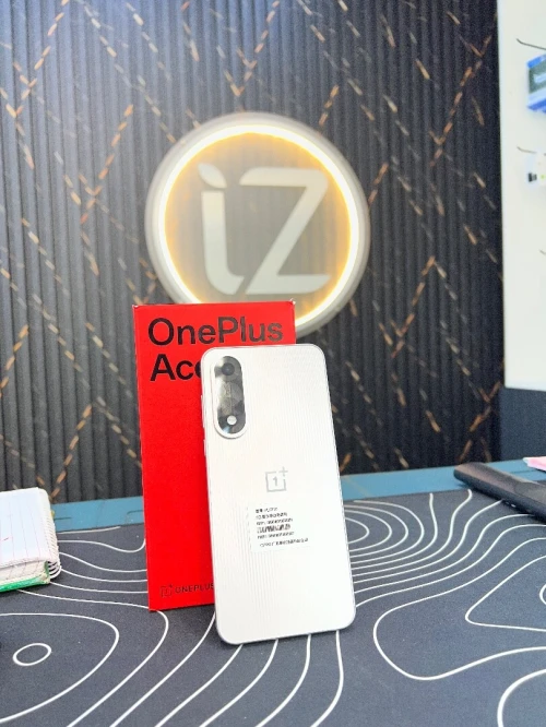 One plus One plus ace 5 ultra