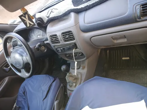 Renault Clio 2 1999 111
